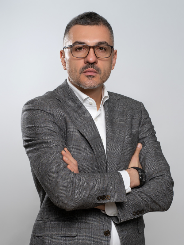 Тимур Розанов