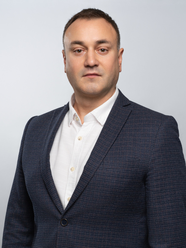 Денис Катин